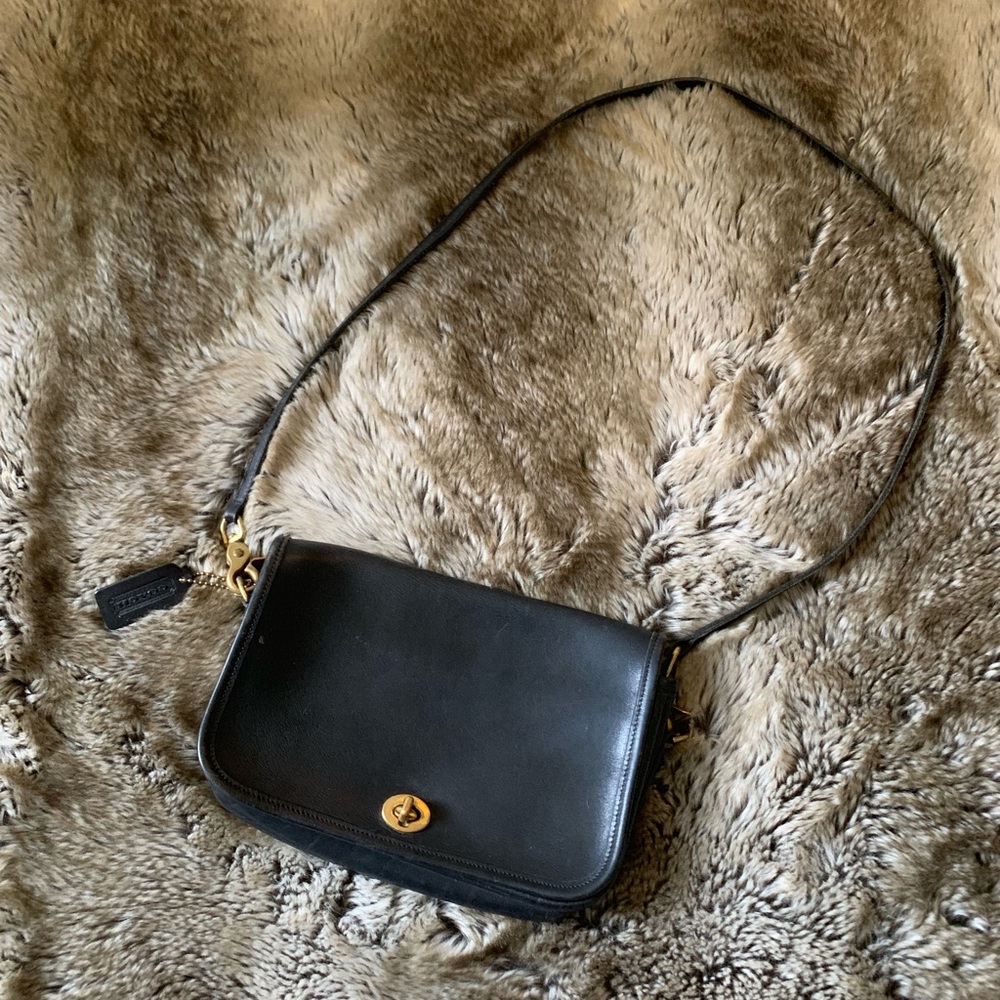Coach vintage pocket purse